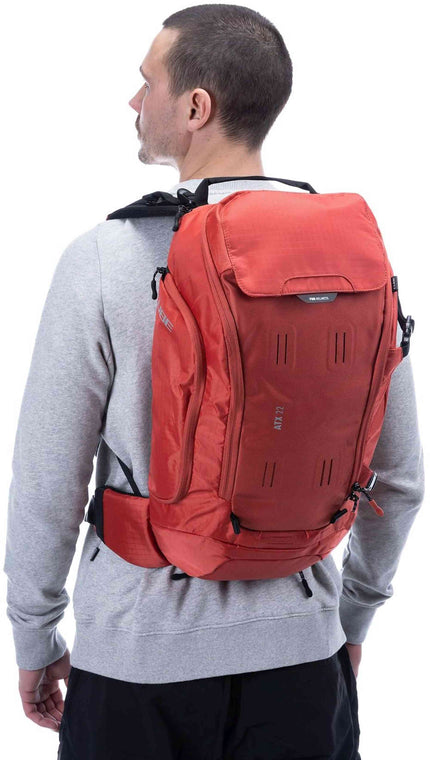 CUBE Backpack Atx 22 Red