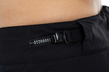 CUBE Atx WS Baggy Shorts Black