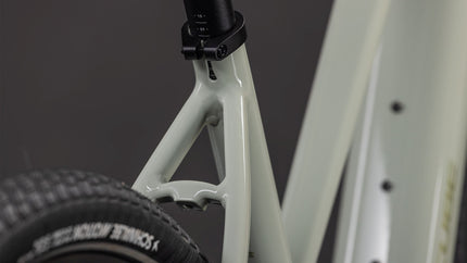 CUBE EDITOR HYBRID SLX 400X REEDBEIGE/CHROME
