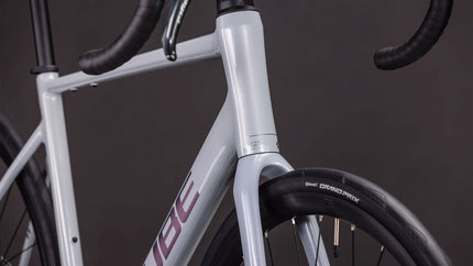 CUBE ATTAIN RACE FOGGREY/SHIFT