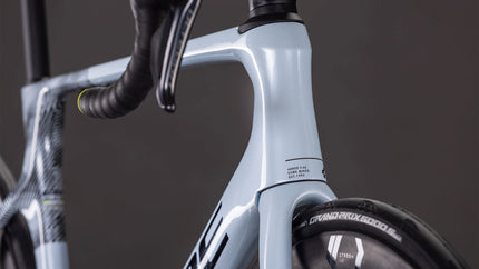 CUBE AGREE C:62 RACE GLACIER/BLACK
