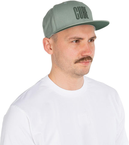 CUBE CAP THE EMBOSSED CUBE SAGE