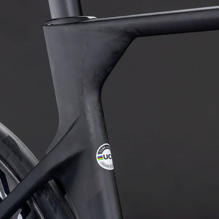 CUBE LITENING AERO C:68X RACE BLACKLINE
