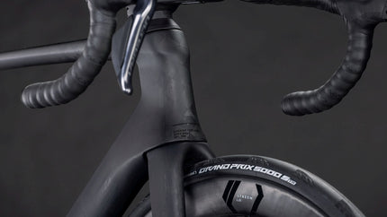 CUBE LITENING AERO C:68X RACE BLACKLINE