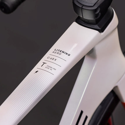 CUBE LITENING AERO C:68X RACE TEAMLINE