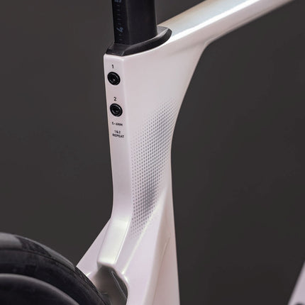 CUBE LITENING AERO C:68X RACE TEAMLINE