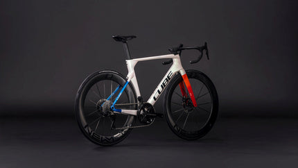 CUBE LITENING AERO C:68X SLT TEAMLINE
