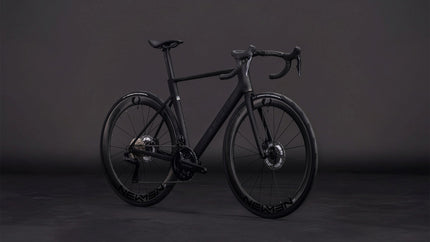 CUBE LITENING AIR C:68X RACE BLACKLINE