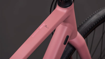 CUBE NUROAD ONE RUBY/PUCE