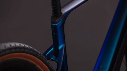 CUBE NUROAD C:62 RACE NEBULA/BLUE