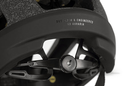 CUBE Helmet Heron Black