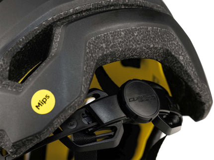 Cube Helmet Stray Black