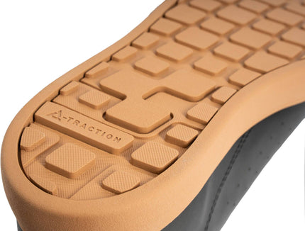 CUBE SHOES MAZE BLACK