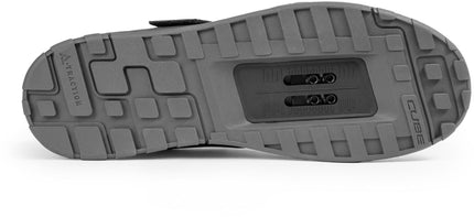 CUBE SHOES STRIX PRO BLACK