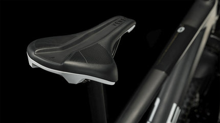 CUBE REACTION C:62 ONE CARBON/WHITE