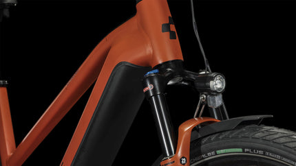 CUBE KATHMANDU HYBRID EXC 750 RED/BLACK