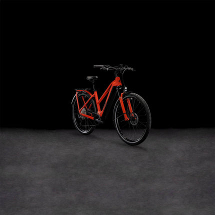 CUBE KATHMANDU HYBRID EXC 750 RED/BLACK