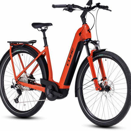 CUBE KATHMANDU HYBRID EXC 750 RED/BLACK