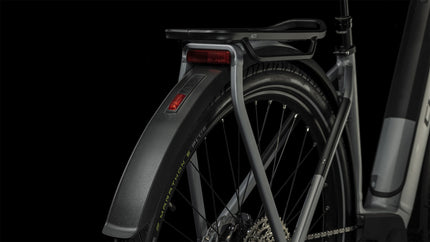 CUBE KATHMANDU HYBRID SLX 750 POLARSILVER/BLACK
