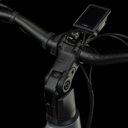 CUBE KATHMANDU HYBRID SLX 750 POLARSILVER/BLACK