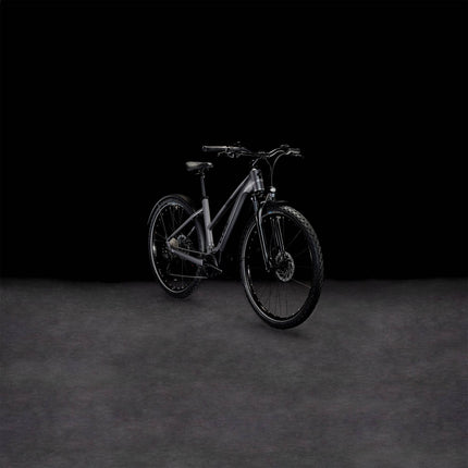 CUBE NURIDE HYBRID PERFORMANCE 625 ALLROAD GRAPHITE/BLACK