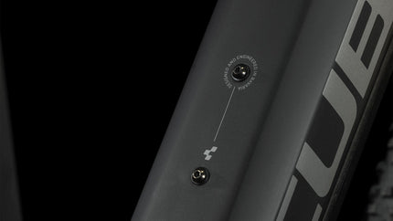 CUBE REACTION HYBRID PERFORMANCE 625 BLACK/GREY