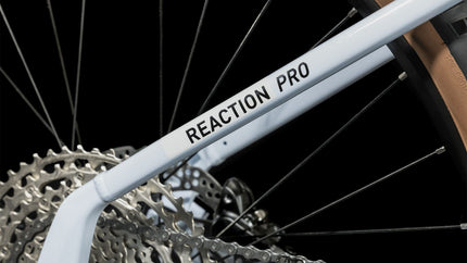 CUBE REACTION HYBRID PRO 625 FLASHWHITE/BLACK