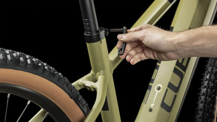 CUBE REACTION HYBRID RACE 750 OLIVE/GREEN