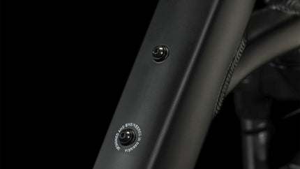 CUBE TOURING BLACK/METAL