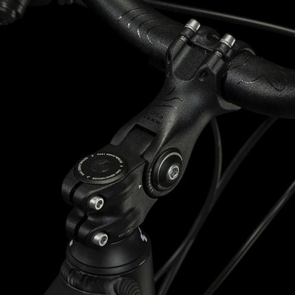 CUBE TOURING BLACK/METAL