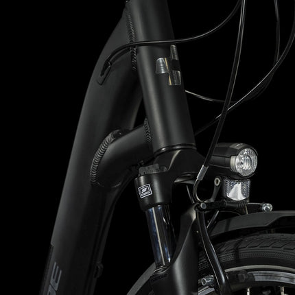 CUBE TOURING BLACK/METAL