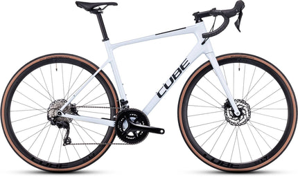 CUBE ATTAIN GTC RACE FLASHWHITE/BLACK