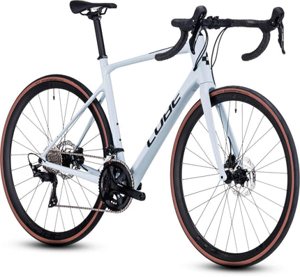 CUBE ATTAIN GTC RACE FLASHWHITE/BLACK