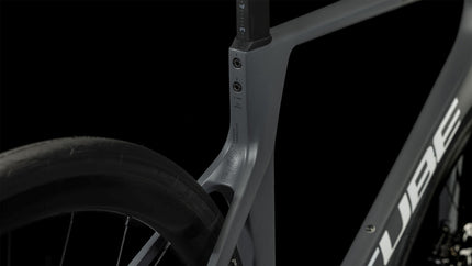 CUBE AGREE C:62 GREY/BLACK