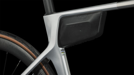 CUBE AGREE C:62 SLT SILVER/BLACK