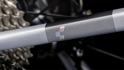 CUBE AGREE C:62 SLT SILVER/BLACK