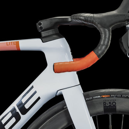 CUBE LITENING AERO C:68X SLT TEAMLINE