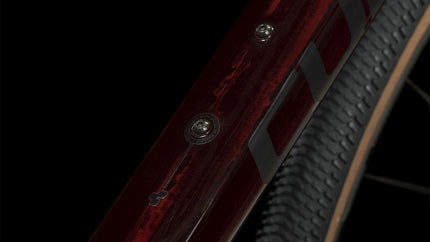 CUBE NUROAD C:62 SLT LIQUIDRED/RED