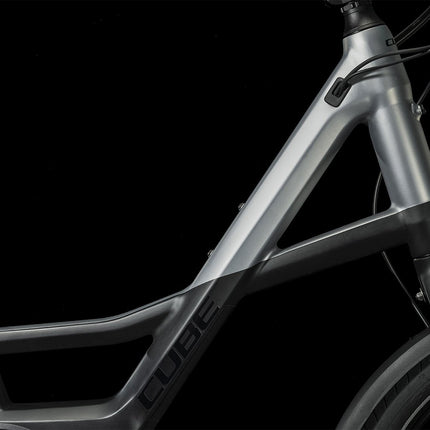 CUBE COMPACT SPORT HYBRID 500 BLACK/POLARSILVER