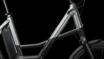 CUBE COMPACT SPORT HYBRID 500 BLACK/POLARSILVER