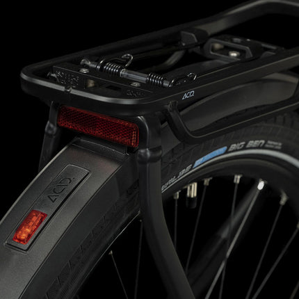 CUBE TOURING HYBRID PRO 625 BLACK/METAL