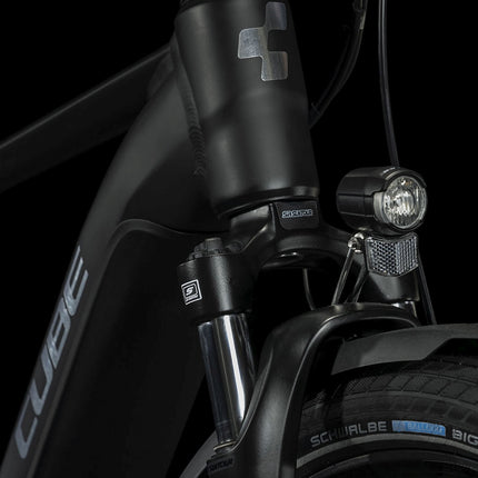 CUBE TOURING HYBRID PRO 625 BLACK/METAL