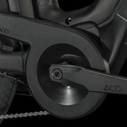 CUBE TOURING HYBRID PRO 625 BLACK/METAL