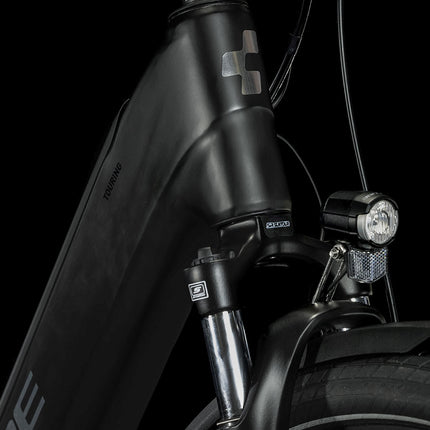 CUBE TOURING HYBRID PRO 625 BLACK/METAL