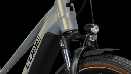CUBE TOURING HYBRID PRO 625 PEARLYSILVER