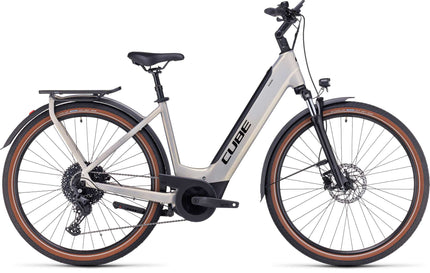 CUBE TOURING HYBRID PRO 625 PEARLYSILVER
