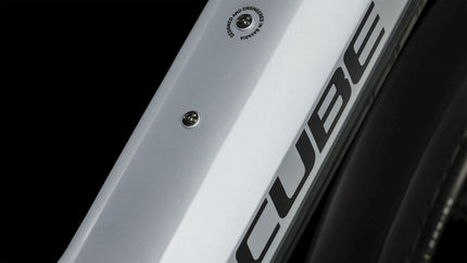 CUBE KATHMANDU HYBRID SLX 750 POLARSILVER/BLK