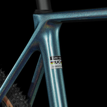 CUBE CROSS RACE C:68X SLT PRIZMBLUE/CARBON