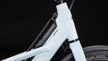 Cube Longtail Sport Hybrid 725 Flashwhite/Reflex