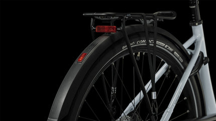 CUBE SUPREME HYBRID EXC 625 SE FLASHWHITE